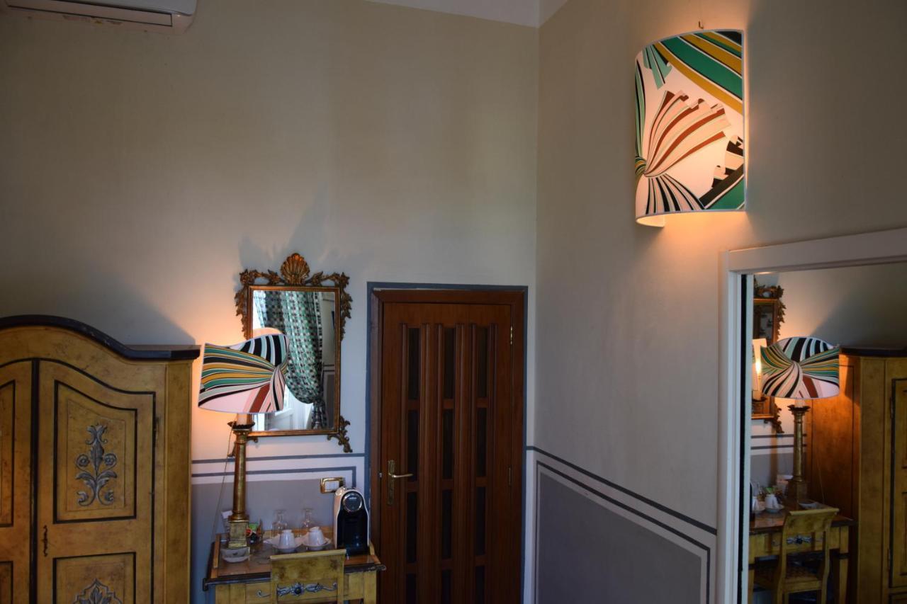Acomodação com café da manhã  Residenza Vespucci 2*